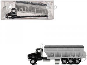 Peterbilt 579 Potato/Sugar Beet Truck Black (HO) Plastic