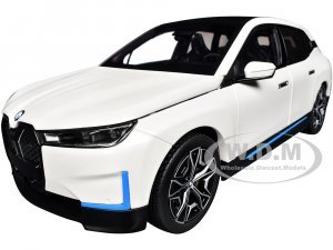 BMW iX White Metallic