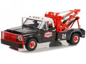 1970 Chevrolet C-30 Dually Wrecker Tow Truck Texaco 24 Hour Road Service Black with White Top