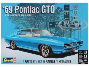 Level 4 Model Kit 1969 Pontiac GTO 2-in-1 Kit  Scale Model by Revell