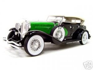 1934 Duesenberg Model J Black Green