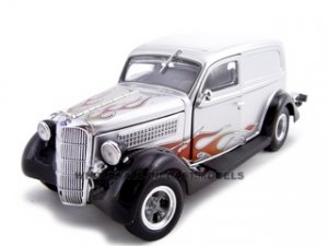 1935 Ford Sedan Delivery Silver