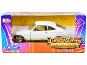 1965 Chevrolet Impala SS 396 Lowrider White Low Rider Collection