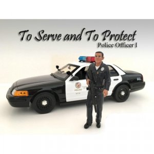 Police Officer I Figure For 1:24 Scale Models by American Diorama