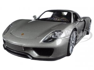 Porsche 918 Spyder Silver Closed Roof