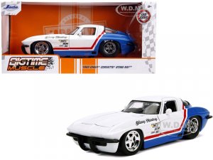 1963 Chevrolet Corvette Stingray White and Blue with Red Stripe Chevy Racing Bigtime Muscle