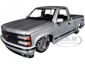 1993 Chevrolet 454 SS Pickup Truck Silver Metallic and Gray Lowriders Maisto Design Series