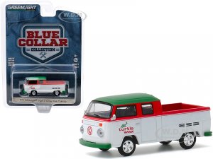 1979 Volkswagen Type 2 Crew Cab Pickup Truck Turtle Wax White and Red with Green Top Blue Collar Collection Series 7