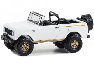 1970 International Harvester Scout Off-Road Version White with Gold Stripes and Wheels All Terrain Series 15