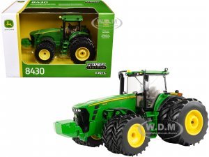 John Deere 8430 Tractor with Dual Wheels Green Prestige Collection