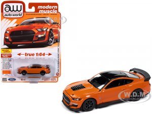 2021 Ford Mustang Shelby GT500 Carbon Fiber Track Pack Twister Orange with Black Top Modern Muscle Series