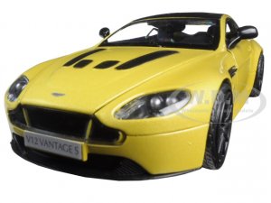 Aston Martin Vantage S V12 Yellow