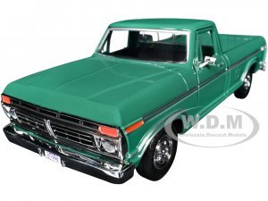 1977 Ford F-150 Custom Pickup Truck Green Timeless Legends Series