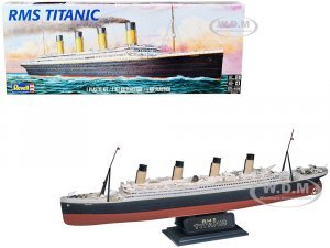 Level 4 Model Kit RMS Titanic Passenger Liner Ship 1 570 Scale Model by Revell