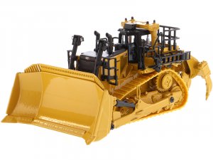 CAT Caterpillar D11 Track-Type Tractor Dozer TKN Design High Line Series 7 (HO) Scale
