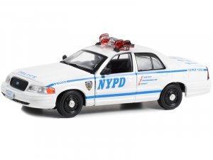 2003 Ford Crown Victoria White Police Interceptor New York City Police Dept (NYPD) Quantico (2015-2018) TV Series