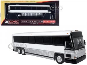 2001 MCI D4000 Coach Bus Plain White Vintage Bus & Motorcoach Collection