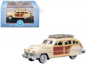 1942 Chrysler Town & Country Woody Wagon Catalina Tan with Wood Panels and Roof Rack (HO) Scale