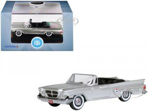 1961 Chrysler 300G Convertible Sheffield Silver Metallic (HO) Scale