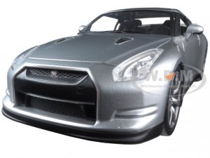 Brians Nissan GT-R (R35) Silver Fast & Furious Movie