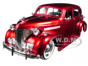 1939 Chevrolet Master Deluxe Black With Baby Moon Wheels Showroom Floor 1/24 Die for sale online 