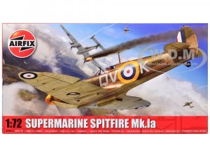 Level 1 Model Kit Supermarine Spitfire Mk.Ia Fighter Aircraft 1/72 Plastic Model Kit by Airfix