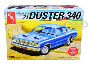 1971 Plymouth Duster 340 1/25 Scale Model by AMT