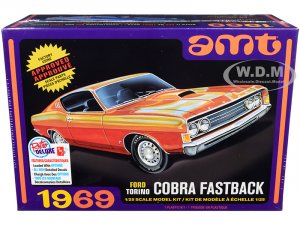 1969 Ford Torino Cobra Fastback 3-in-1 Kit 1/25 Scale Model by AMT