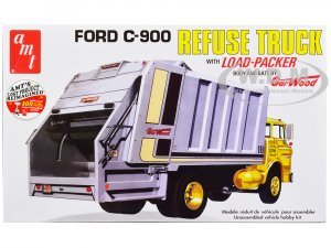 Ford C-900 GarWood Refuse Garbage Truck with Load-Packer 1/25 Scale Model by AMT