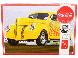 1940 Ford Coupe Coca-Cola 1/25 Scale Model by AMT
