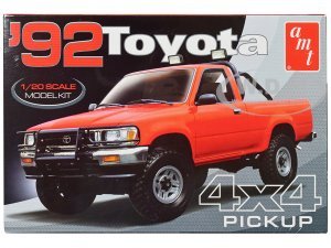 1992 Toyota 4x4 Pickup Truck (2023) Scale Model by AMT