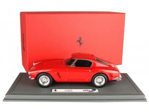 1960 Ferrari 250 SWB (Short Wheel Base) Red with DISPLAY CASE