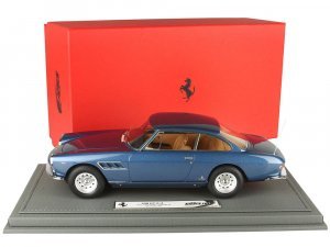 Ferrari 330 GT 2+2 S/N 7161 GT Blue Metallic Personal Car of Enzo Ferrari with DISPLAY CASE
