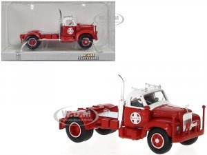1953 Mack B-61 Truck Tractor Red and White Santa Fe  (HO) Scale