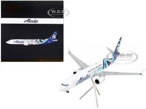 Boeing 737 MAX 9 Commercial Aircraft Alaska Airlines - Seattle Kraken White with Blue Tail Gemini 200 Series