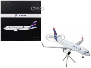 Airbus A320neo Commercial Aircraft LATAM Airlines (CC-BHG) White with Striped Tail Gemini 200 Series 1/200