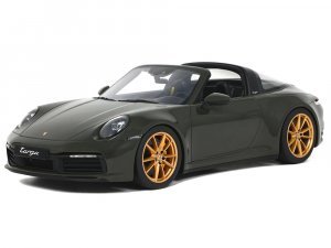 2020 Porsche 992 Targa 4S Dark Green