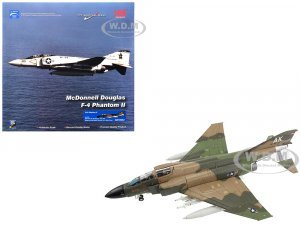 McDonnell Douglas F-4C Phantom II Fighter-Bomber Aircraft 389th Tactical Fighter Squadron The Gunfighters (1967) United States Air Force Air Power Series 1/72