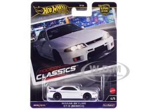 Nissan Skyline GT-R (BCNR33) GReddy White Modern Classics Series