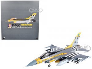 General Dynamics F-16C Fighting Falcon Fighter Aircraft USAF Texas ANG 182nd FS Lone Star Gunfighters 70 years Anniversary Edition (2017) 1/72
