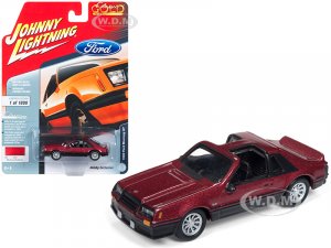 1/64 JOHNNY LIGHTNING 1982 Ford Mustang in 2-Tone Medium Red Poly and Flat Black 