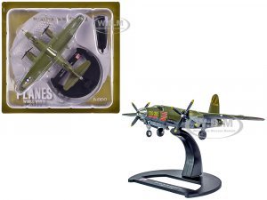 Martin B-26B Marauder Bomber Aircraft QQQQ 556th Bomb Squadron 387th Bomb Group United States Army Air Forces (1943) Planes of World War II Series 1/144