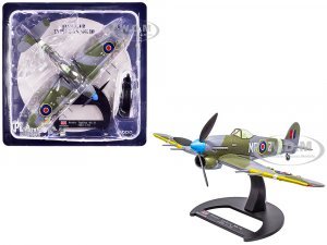 Hawker Typhoon Mk IB Fighter-Bomber Aircraft No. 245 (Northern Rhodesian) Squadron Royal Air Force (1942) Planes of World War II Series 1/72