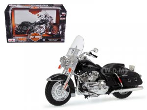 2013 Harley Davidson FLHRC Road King Classic Black