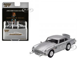 Aston Martin DB5 RHD (Right Hand Drive) Birch Silver Metallic 007 James Bond Goldfinger (1964) Movie