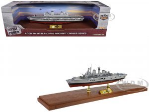 British HMS Invincible (R05) Aircraft Carrier Full-Hull Edition Falklands War (1982) British Royal Navy Battleship Series 1/700