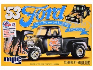 1953 Ford Stepside Pickup Truck 1/25 Scale Model by MPC