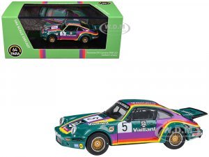 1975 Porsche 911 Carrera RSR 3.0 #5 Kremer Racing - Vaillant Green with Stripes