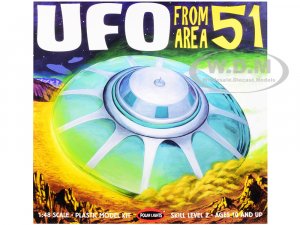 UFO from Area 51 with 2 Aliens and 1 Guard Figurines 1 48 Scale Model by Polar Lights