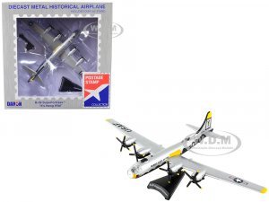 Boeing B-29 Superfortress Aircraft Its Hawg Wild United States Army Air Force 1/200